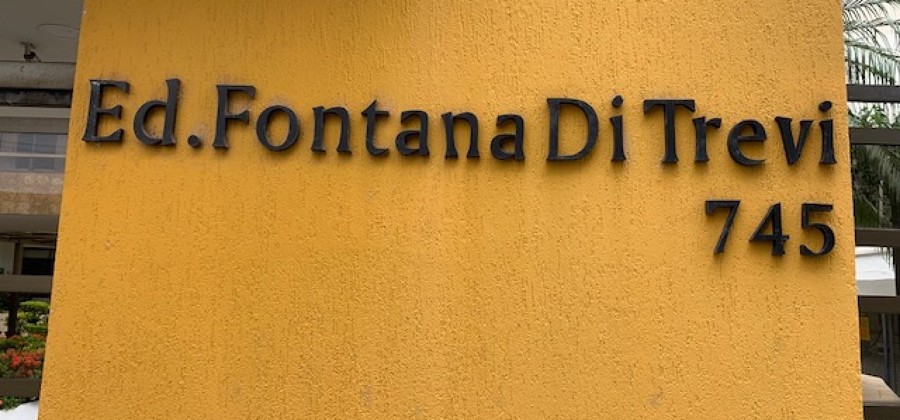 Edifício Fontana Di Trevi – 04 Suítes – 297,00 m²