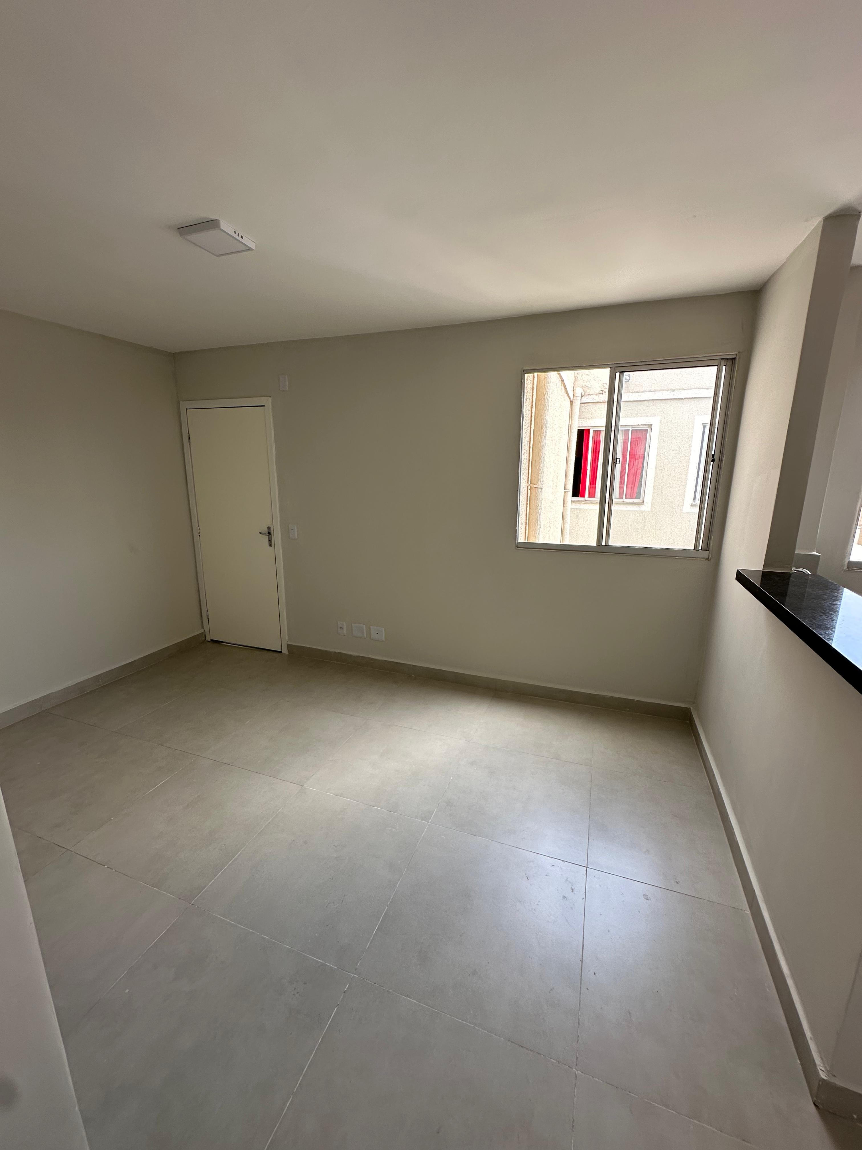 Condomínio Chapada do Mirante – Avenida Dante Martins de Oliveira  – Reformado