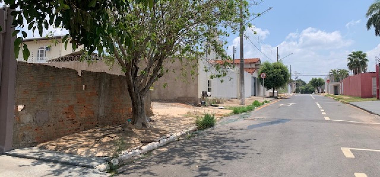Terreno Jardim Cuiabá – 420,00 m² – Rua das Rosas